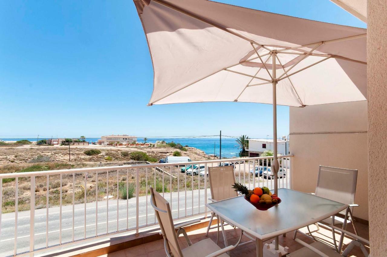 Bungalow Frente Al Mar Торрев'єха Екстер'єр фото